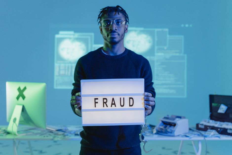 How to Effectively Detect Fraudulent Invoices