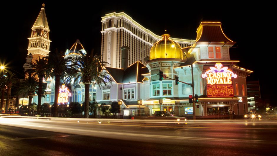Unlocking the World of Casino Slots: Strategies and Insights