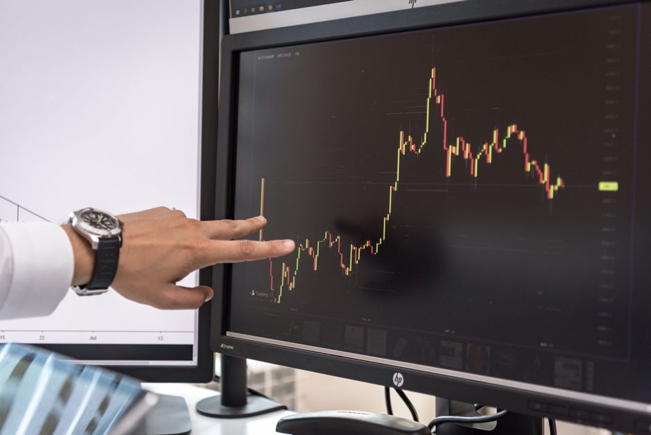 Navigating the World of Online Stock Brokers