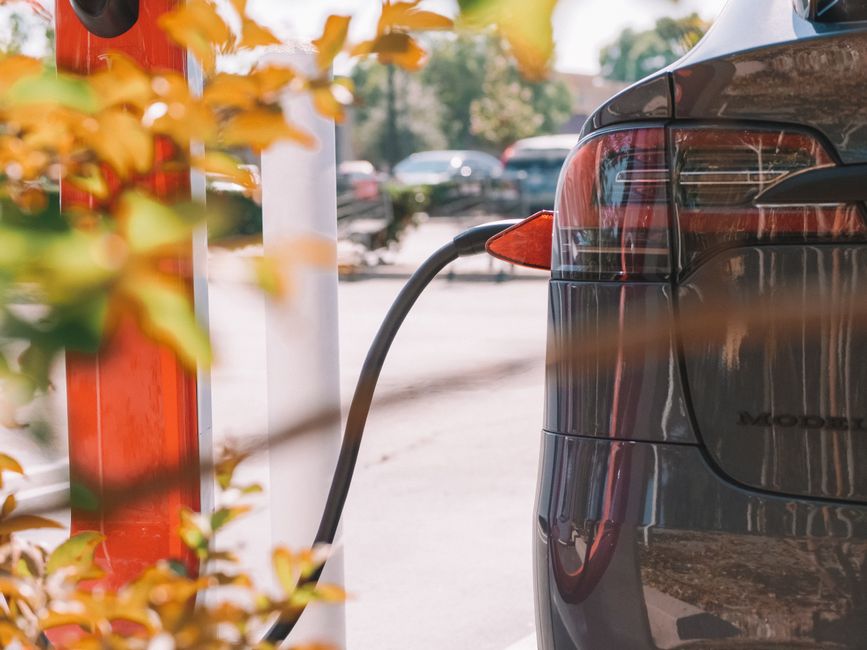 Todo lo que necesitas saber sobre la instalación de puntos de recarga eléctrica